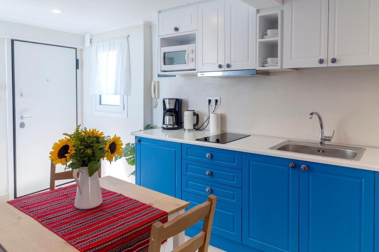 Blue And White Apartment Vipgreece Athen Exterior foto